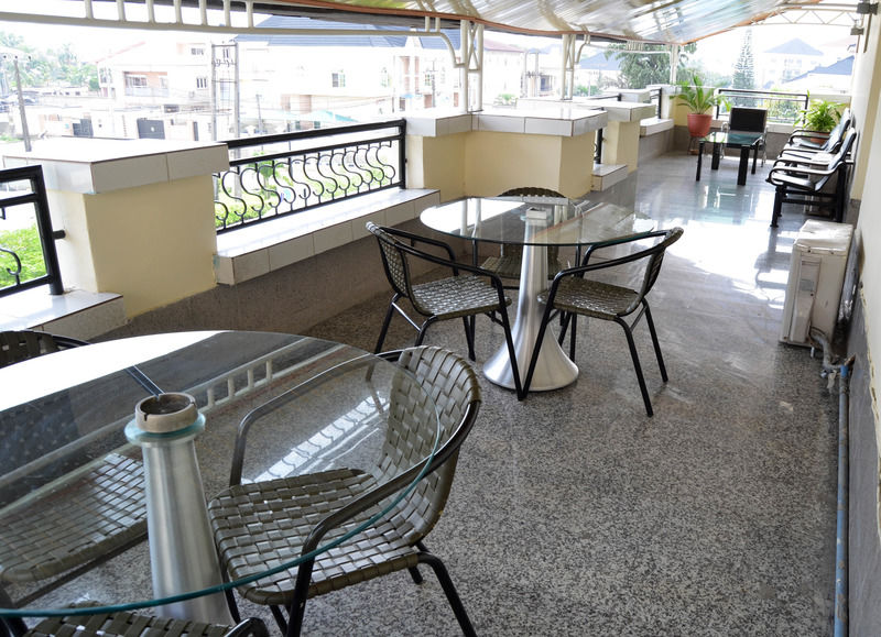 Parkview Astoria Hotel Lagos Exterior photo